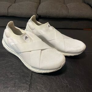 Adidas Originals Ultraboost Slip-On DNA Shoes Women's Cloud White Size US11